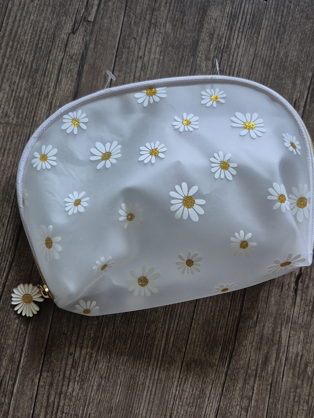 New ! Daisy Print Cosmetic Pouch - White with Gold Accents